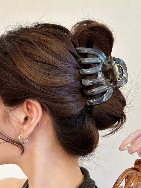 Large Hair Claw Clip