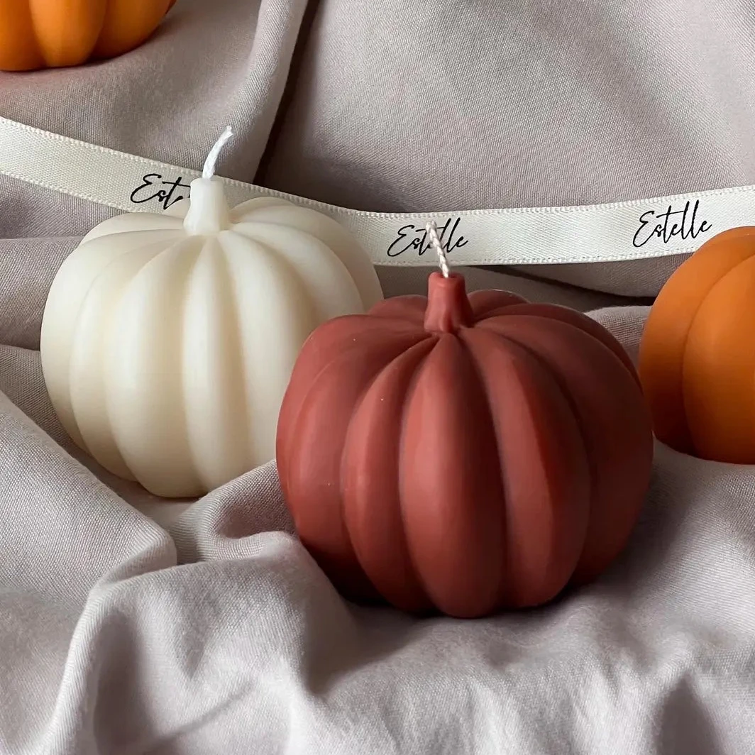 Handmade Pumpkin Candle in Soy Wax