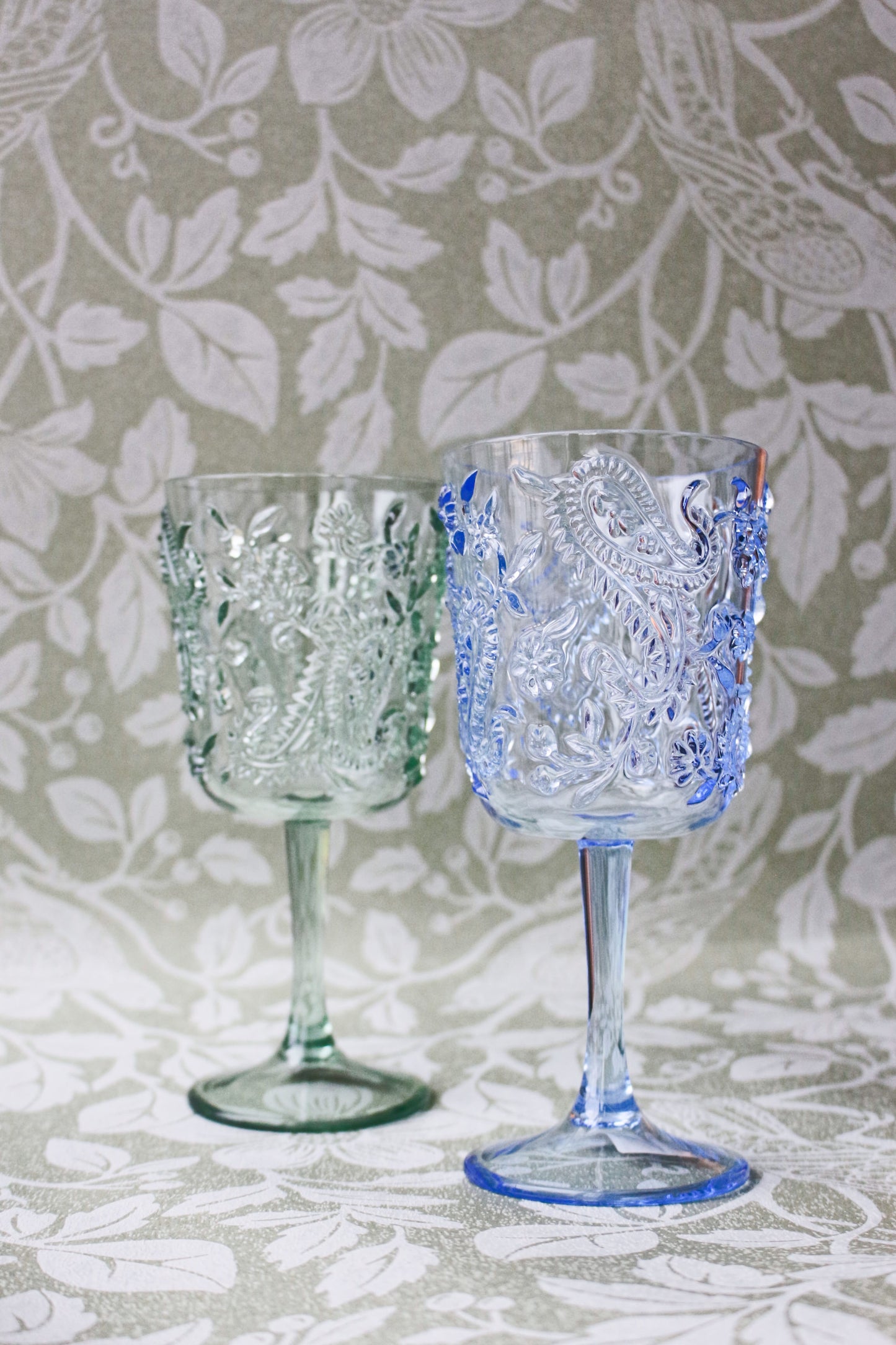 Paisley Wine Glass Set