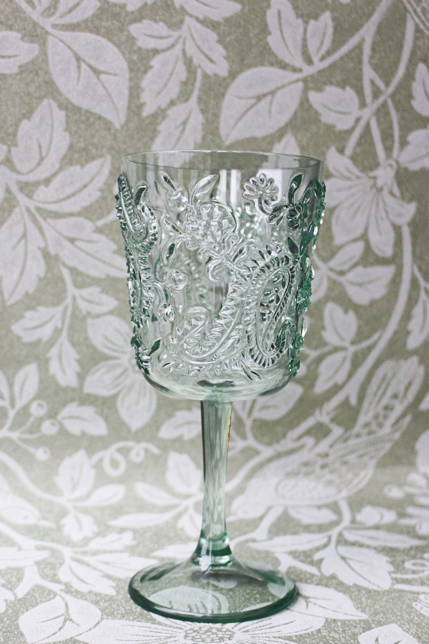 Paisley Wine Glass Set