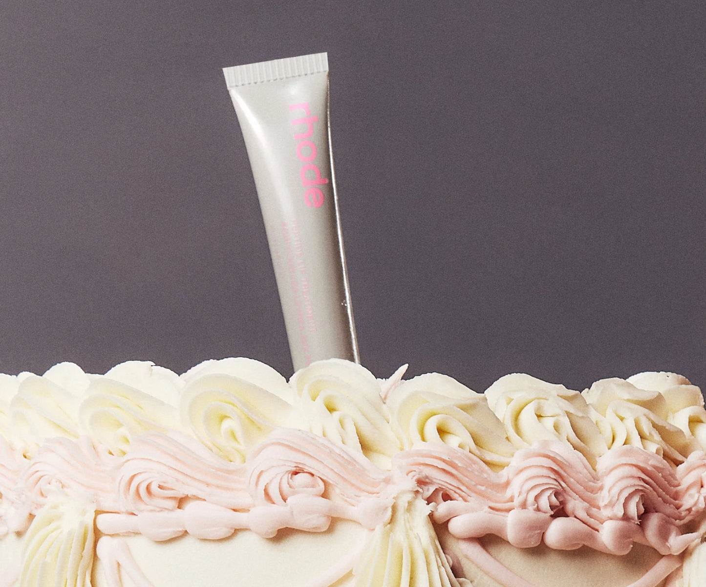 Rhode Peptide Lip Treatment Nourishing Glaze