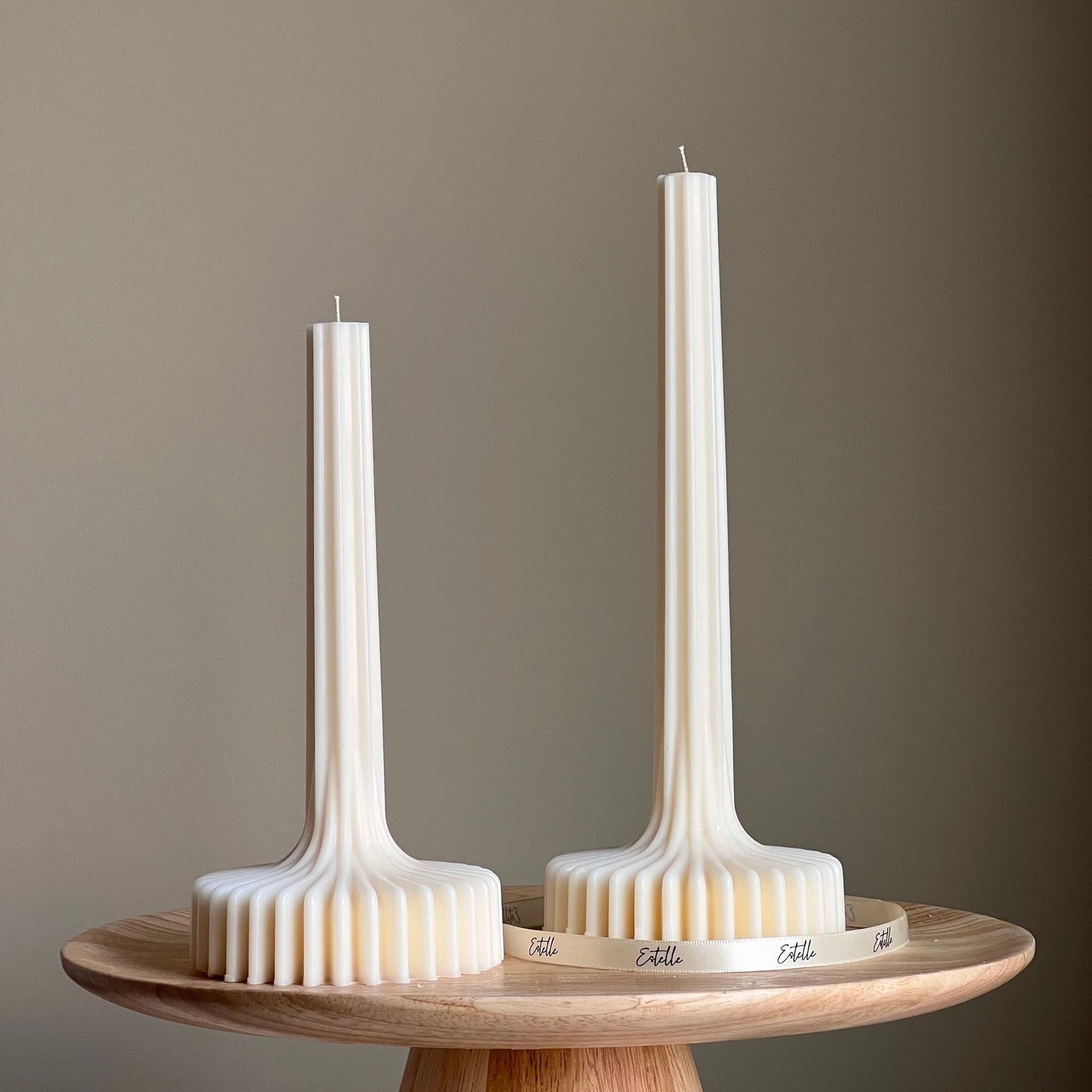 Elegant Sculpted Vase Candle